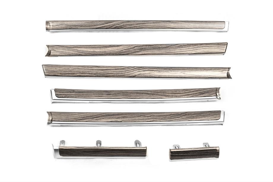 Toyota Land Cruiser 200 2007-2021 Holzeinsätze für Türen (dunkles Holz) Image