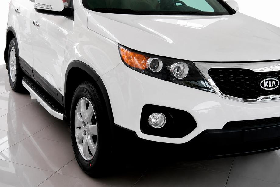 Kia Sorento II XM 2009-2014 Seitenschweller Fullmond (2 Stk., Alu) Image