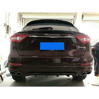 Bodykit Larty (Echtcarbon) Foto 2