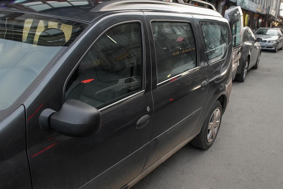 Dacia Logan MCV 2004-2014 Fensterrahmen Zierleisten Aussen Edelstahl (4 Stk) Foto 3