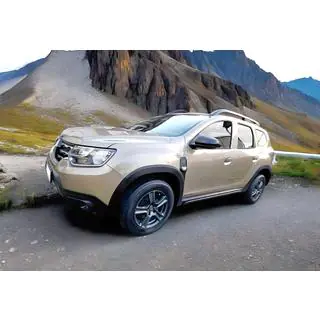 Breite Kotflügelverbreiterungen (8 Stk, ABS) Renault Duster 2018-2024 Foto 1