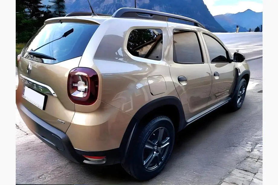 Renault Duster 2018-2024 Breite Kotflügelverbreiterungen (8 Stk, ABS) Foto 8