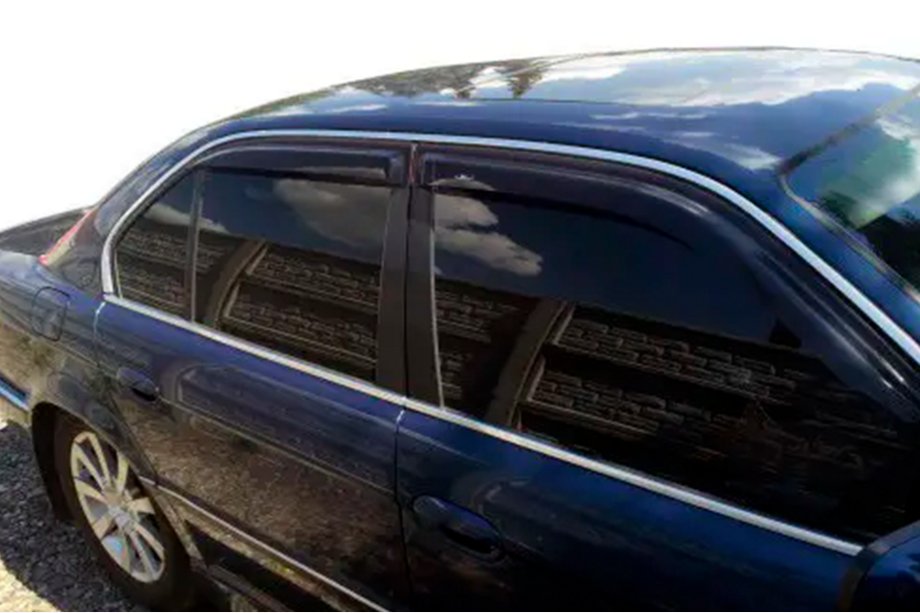 BMW 7 Series E38 1994-2001 Windabweiser (4 Stk, HIC) Image