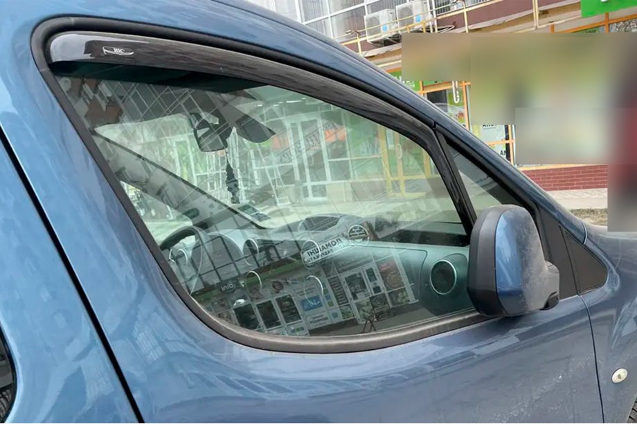 Citroen Berlingo 2008-2018 Windabweiser zum Einstecken (2 Stk, HIC) Image