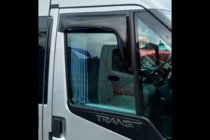 Ford Transit 2000–2014 Windabweiser (2 Stk, HIC) Foto 11