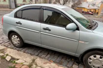 Hyundai Accent 2006-2010 Windabweiser (4 Stk, HIC) Foto 2