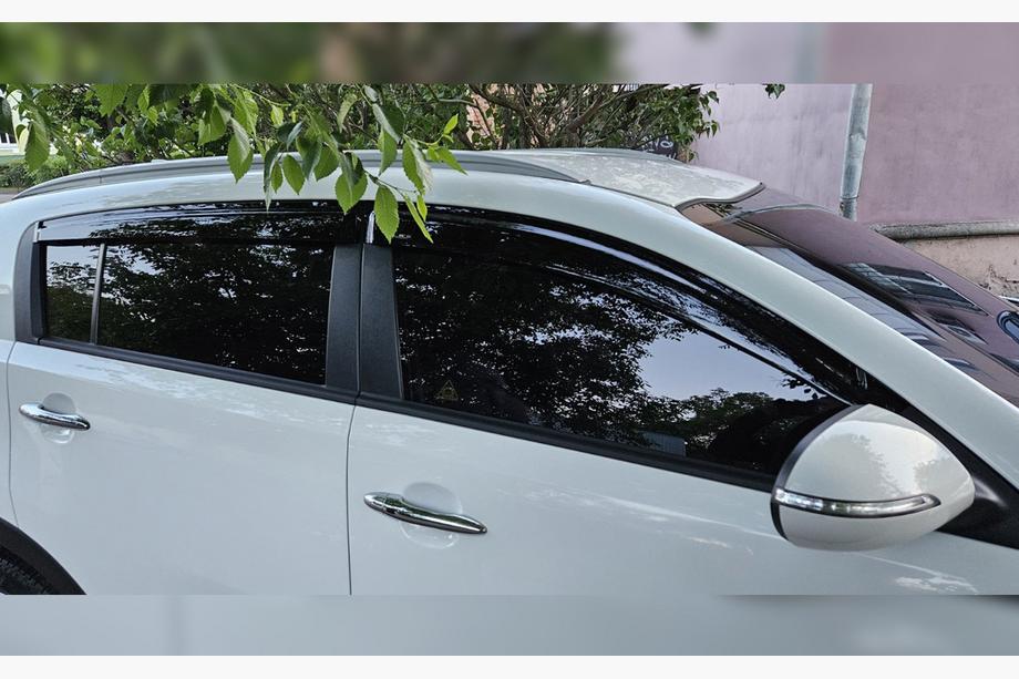 Kia Sportage 2010-2015 Windabweiser (4 Stk, HIC) Foto 3