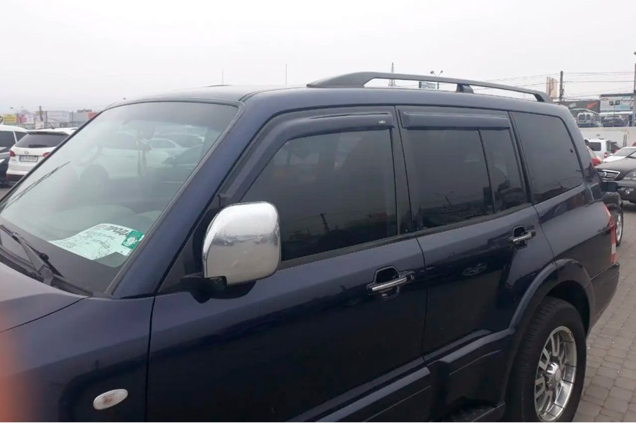 Land Rover Discovery III 2004–2009 Windabweiser (4 Stk, HIC) Image