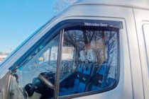Mercedes Sprinter W901/902/903/904/905 1995–2006 Windabweiser (2 Stk, HIC) Foto 8