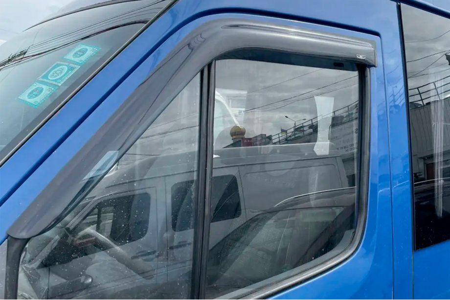 Mercedes Sprinter W901/902/903/904/905 1995–2006 Windabweiser (2 Stk, HIC) Image
