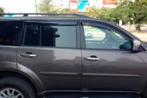 Mitsubishi Pajero Sport 2008-2015 Windabweiser (4 Stk, HIC) Foto 8