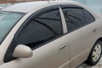 Nissan Almera N16 2000-2006 Windabweiser SD (4 Stk, HIC) Foto 2