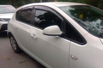 Opel Astra J 2009-2015 Windabweiser HB (4 Stk, HIC) Foto 4