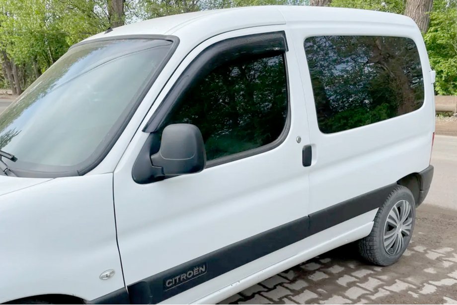Renault Kangoo 1998-2008 Windabweiser 11 cm (2 Stk, HIC) Image