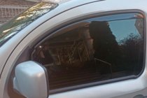 Renault Kangoo 2008–2020 Windabweiser zum Einstecken (2 Stk, HIC) Foto 5