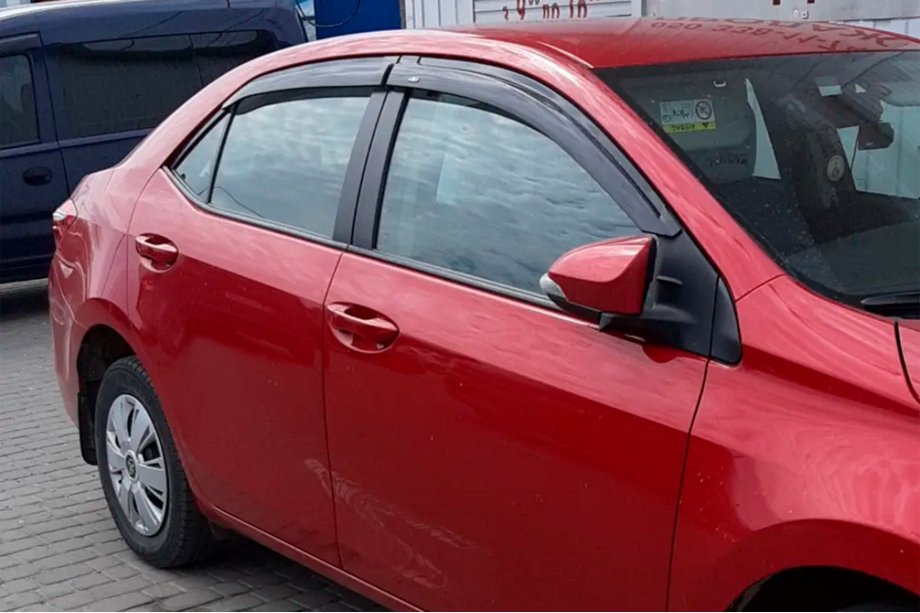 Toyota Corolla 2013-2019 Windabweiser (4 Stk, HIC) Image