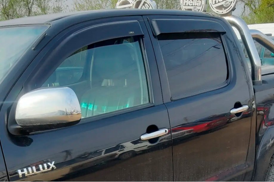 Toyota Hilux 2006-2015 Windabweiser (4 Stk, HIC) Image