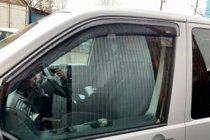 Volkswagen T5 Caravelle 2004-2010 Windabweiser (2 Stk, HIC) Foto 16