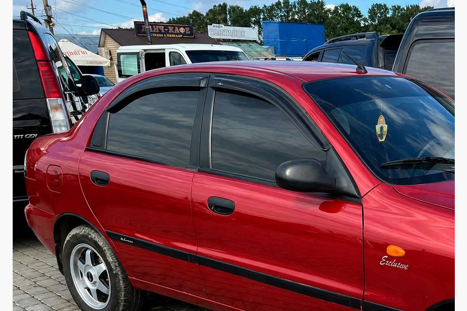 Daewoo Lanos 1998-2017 Windabweiser (4 Stk, HIC) Image
