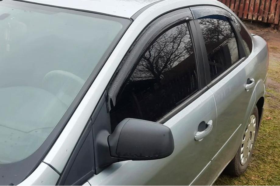 Ford Focus II 2005-2008 Windabweiser SD/HB (4 Stk, HIC) Image