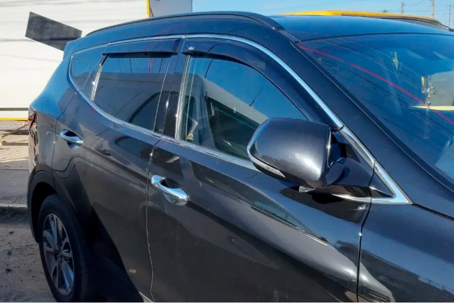 Hyundai Santa Fe 3 2012-2018 Windabweiser mit Chromleisten (4 Stk, HIC) Image