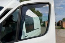 Mercedes Sprinter W906 2006–2018 Windabweiser zum Einstecken (2 Stk, HIC) Foto 14