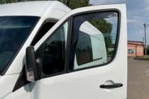 Mercedes Sprinter W906 2006–2018 Windabweiser zum Einstecken (2 Stk, HIC) Foto 15
