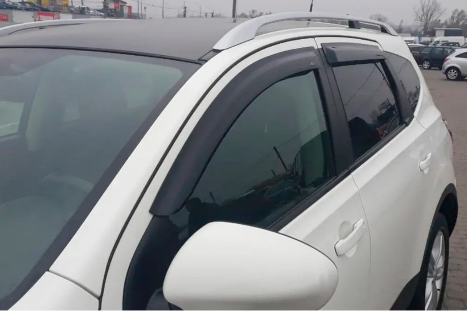 Nissan Qashqai 2007-2010 Windabweiser (4 Stk, HIC) Image