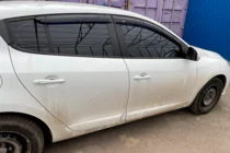Renault Megane III 2009-2016 Windabweiser HB (4 Stk, HIC) Foto 2