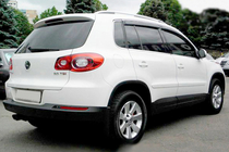 Volkswagen Tiguan 2007-2016 Windabweiser mit Chromleisten (4 Stk, HIC) Foto 3