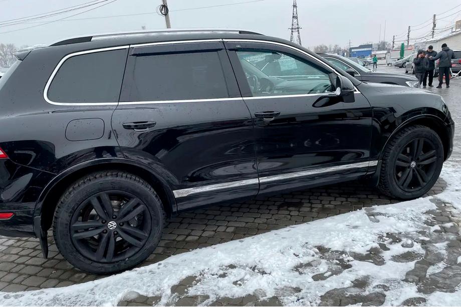 Volkswagen Touareg 2010-2018 Windabweiser mit Chromleisten (4 Stk, HIC) Foto 13
