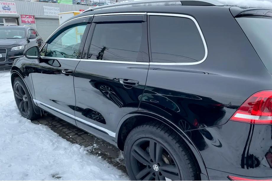 Volkswagen Touareg 2010-2018 Windabweiser mit Chromleisten (4 Stk, HIC) Foto 2