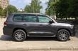 Wir bieten die Neugestaltung des Toyota LandCruiser 200 Foto 5