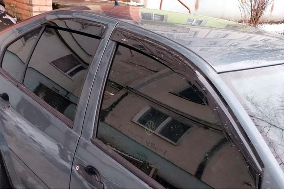 Volkswagen Bora 1998-2004 Windabweiser (4 Stk, HIC) Image