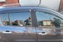 Renault Clio III 2005-2012 Windabweiser (4 Stk, HIC) Foto 1