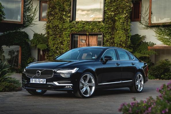 Übersicht der Premium-Limousine Volvo S90