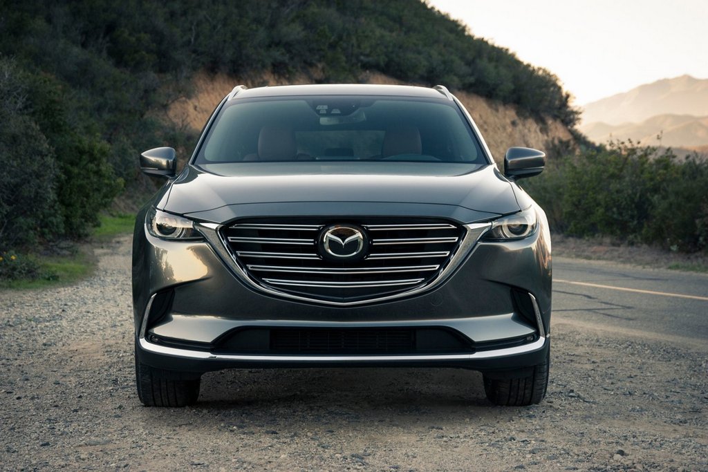 Die zweite Generation des Full-size-Crossover Mazda CX-9