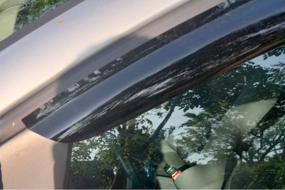 Volkswagen Touran 2003-2010 Windabweiser (4 Stk, HIC) Foto 3