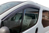 Nissan Primastar 2002-2014 Windabweiser (2 Stk, HIC) Foto 13