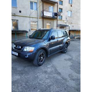 Dachreling Chrom türkisches Design (2 Stk) Mitsubishi Pajero Wagon IV 2006-2021 Foto 4