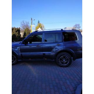 Dachreling Chrom türkisches Design (2 Stk) Mitsubishi Pajero Wagon IV 2006-2021 Foto 3