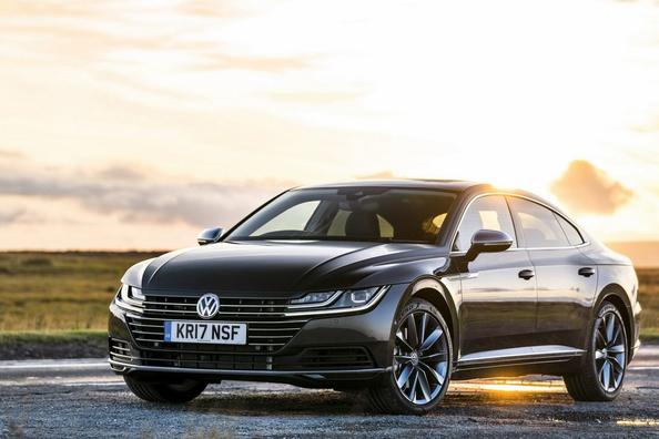 Fünftürer Liftback Volkswagen Arteon