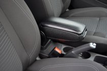 Renault Duster 2018-2024 Armlehne (in Getränkehalter) Foto 1