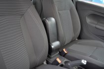 Dacia Duster 2018-2024 Armlehne (in Getränkehalter) Foto 4