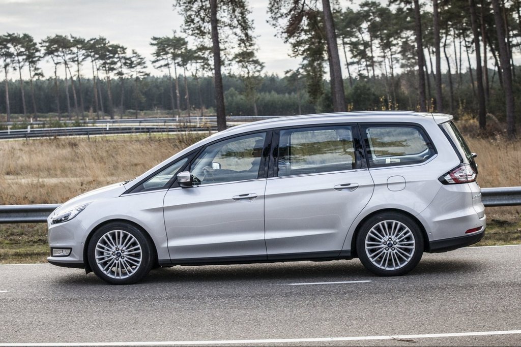 Übersicht Siebensitzer Minivan Ford Galaxy