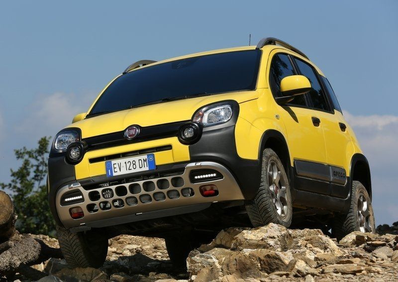Geländemodifikation des Fiat Panda Cross mit Schrägheck