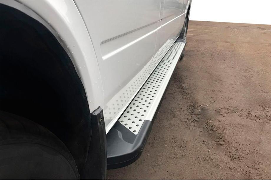 Volkswagen LT 1995-2006 Trittbretter Allmond Grey (2 Stk., Alu) Image