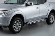 Mitsubishi L200 2006-2015 Trittbretter Rainbow (2 Stk, Alu) Foto 1