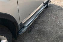 Nissan Qashqai 2007-2010 Trittbretter Rainbow (2 Stk., Alu) Foto 2
