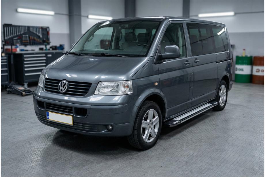 Volkswagen T5 Transporter 2003-2010 Trittbretter Rainbow (2 Stk., Alu) Kurzer Radstand Image